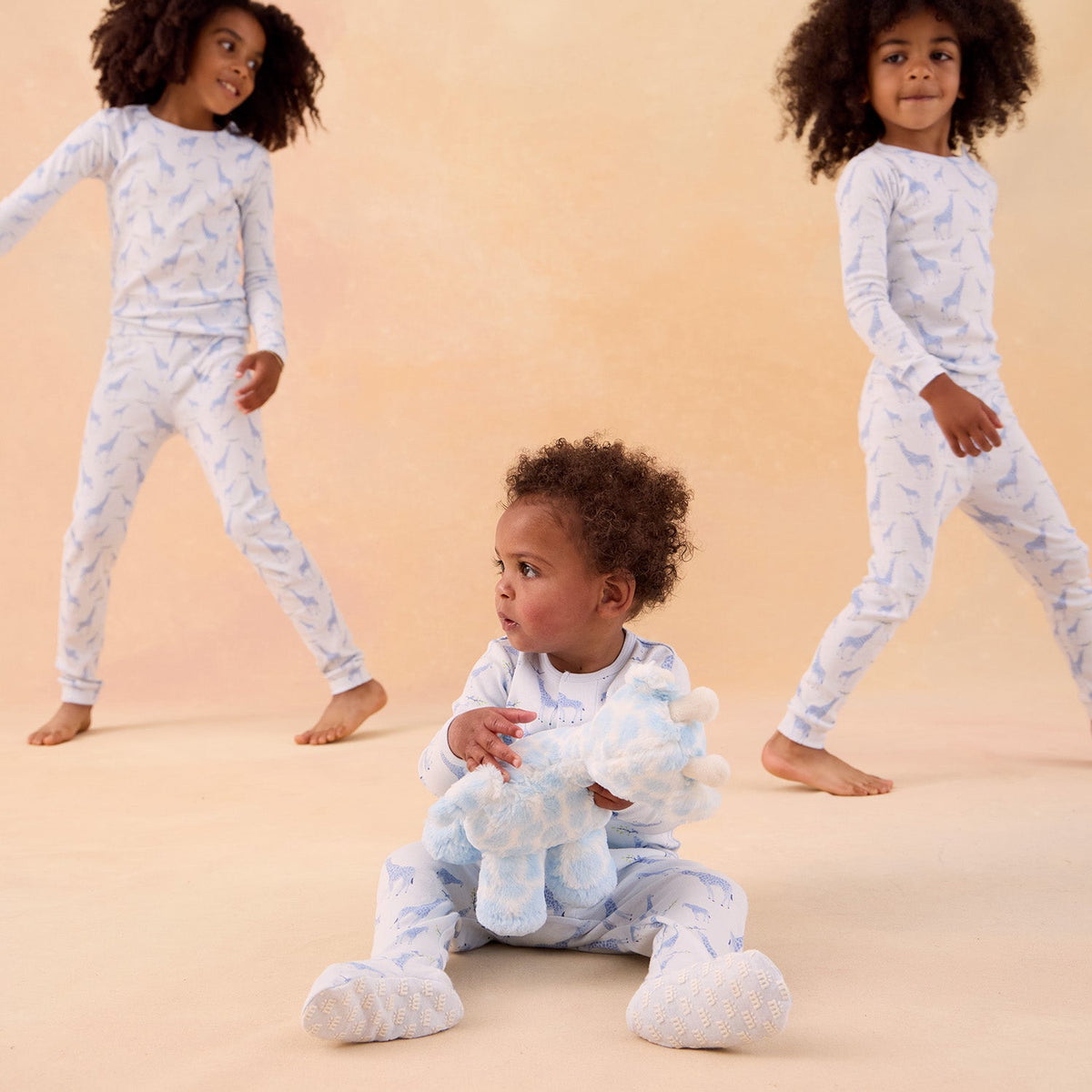 Magnetic Footie Blue Jolie Giraffe - Magnetic Me