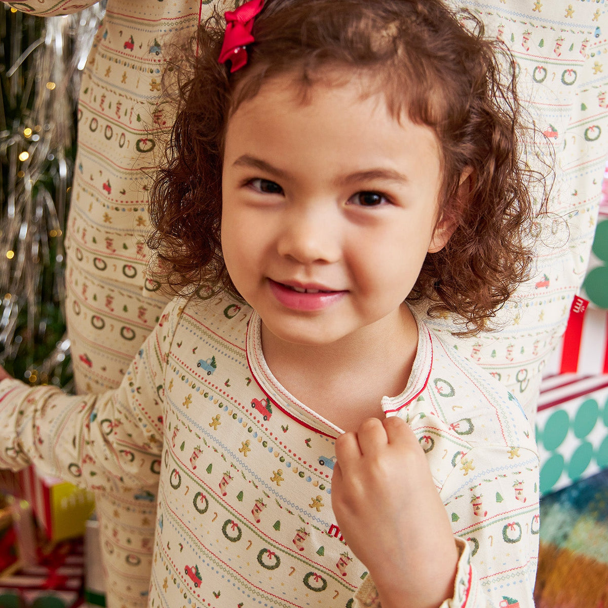 Magnetic Nightgown Traditional Christmas - Magnetic Me