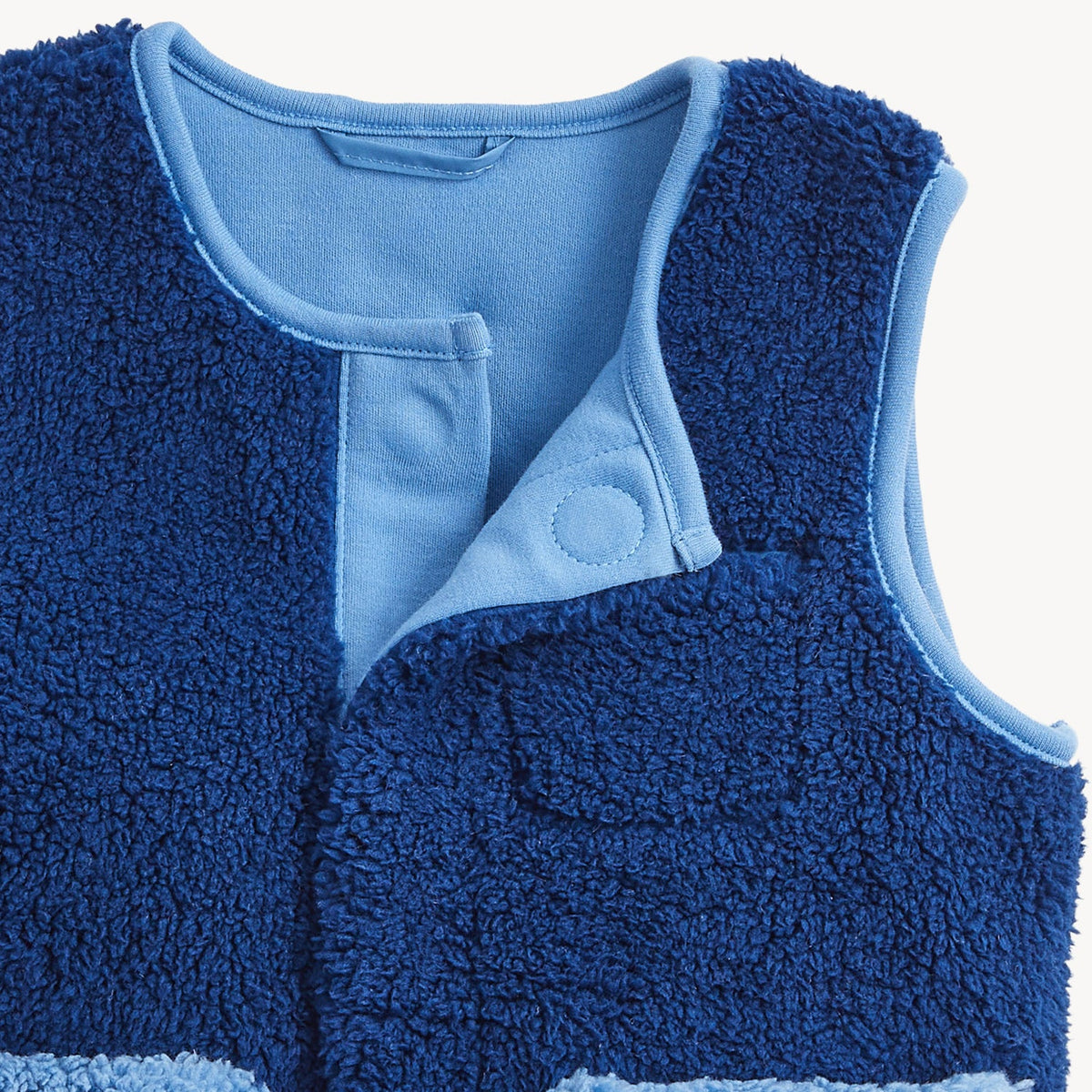 Magnetic Vest Blue Colorblock - Magnetic Me
