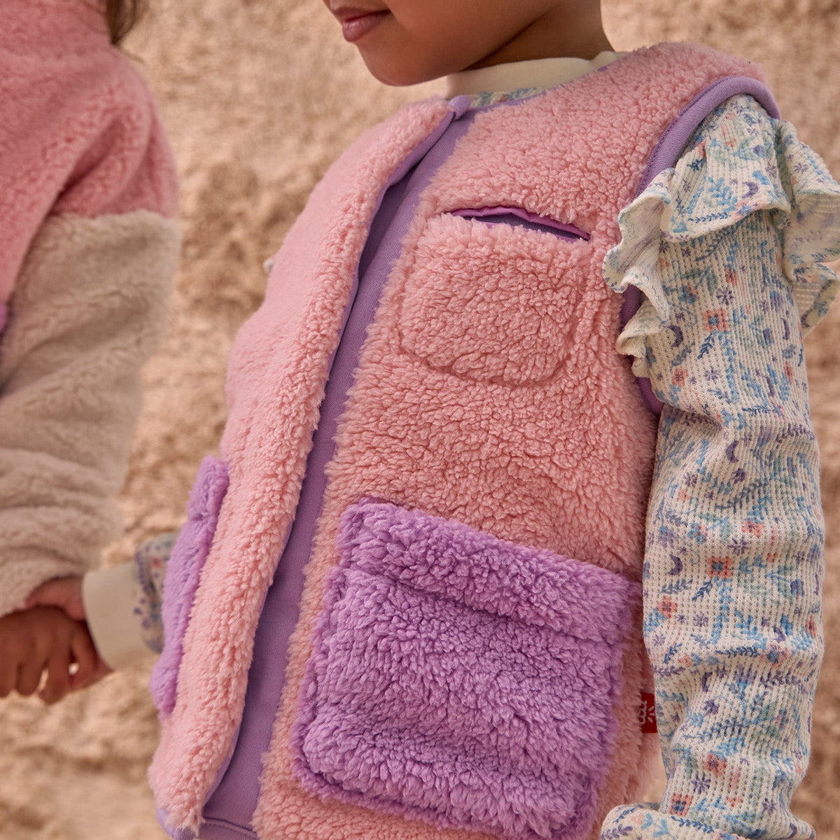 Magnetic Vest Pink Colorblock - Magnetic Me