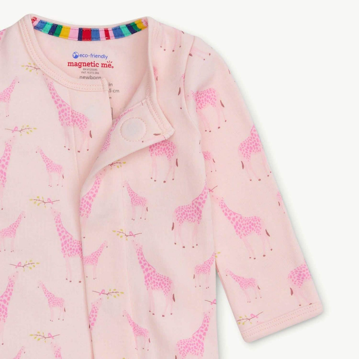 Magnetic Footie Pink Jolie Giraffe - Magnetic Me