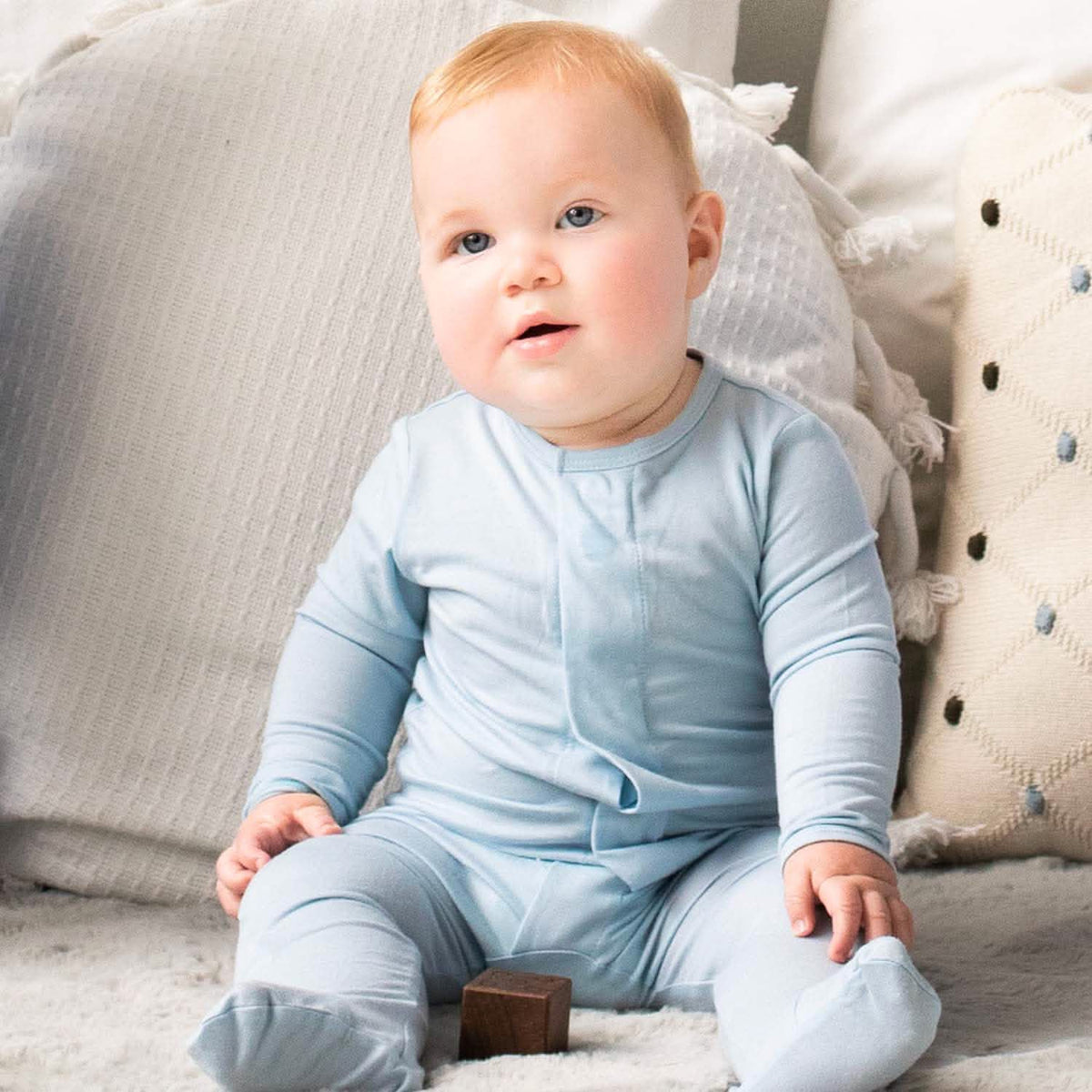 Magnetic Footie Baby Blue - Magnetic Me