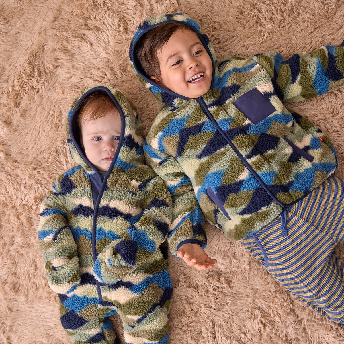 Magnetic Hooded Jacket Camo Peak - Magnetic Me