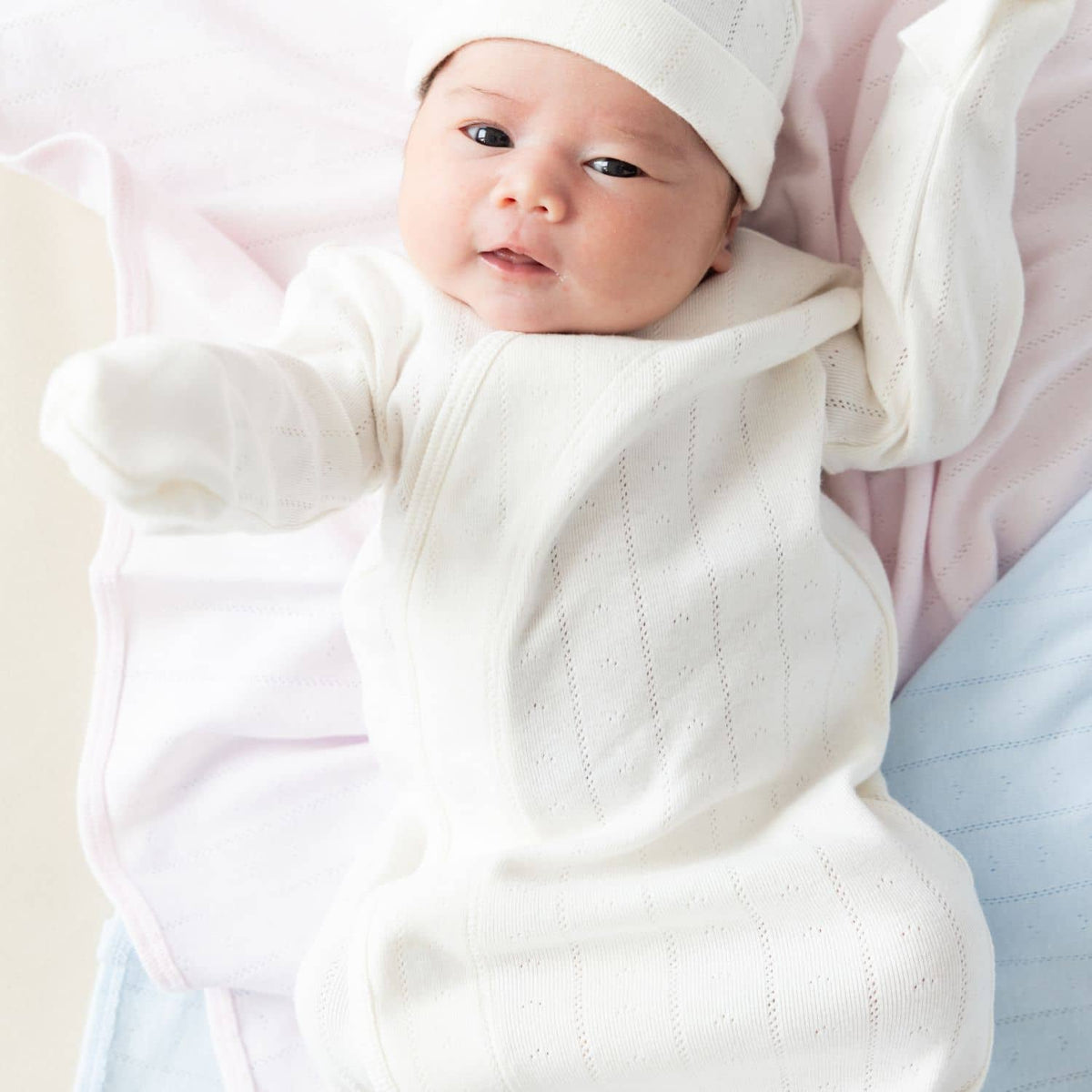 Magnetic Gown & Hat Set Tofu Love Lines - Magnetic Me