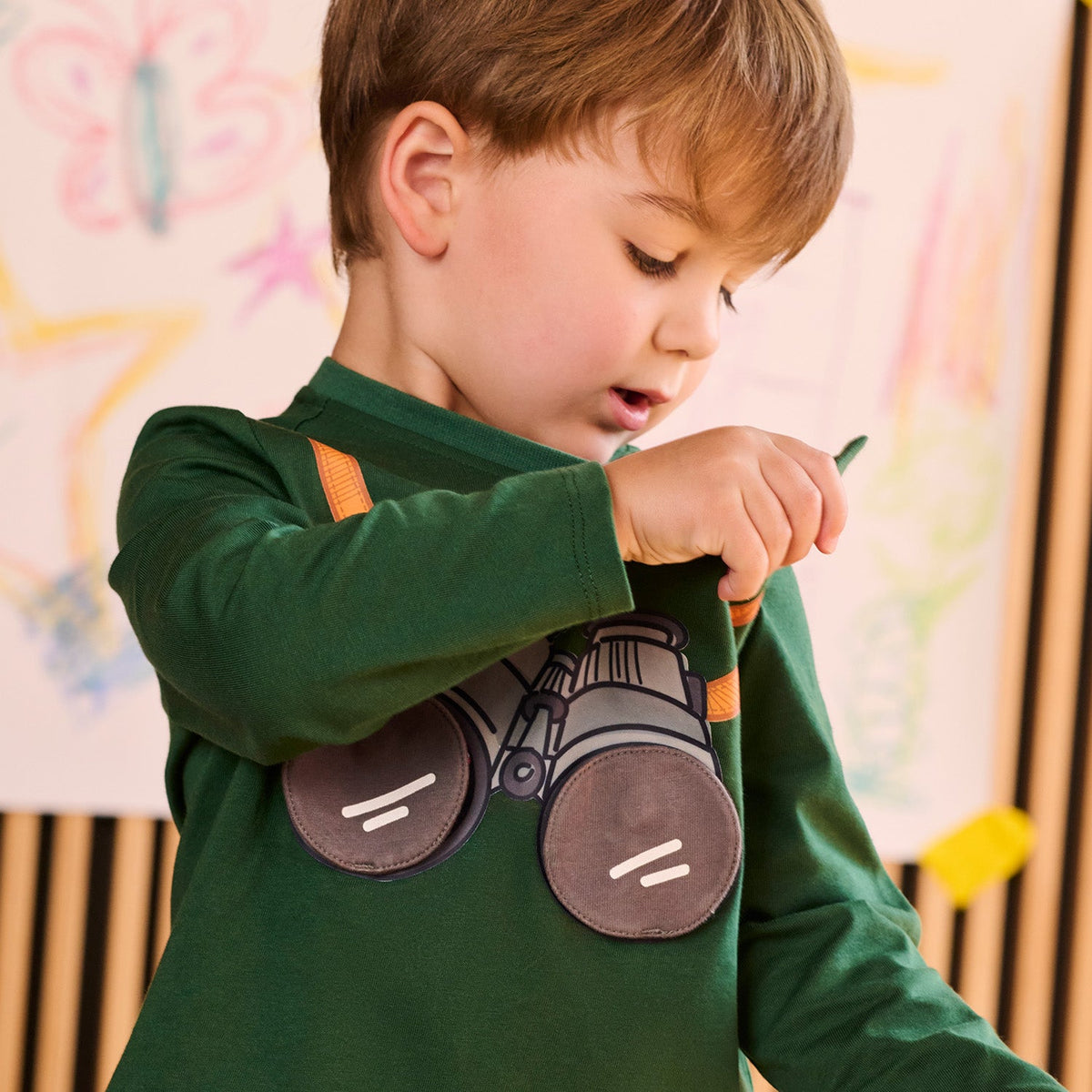 Magnetic Top & Jogger Set Peek-A-Pocket Binoculars - Magnetic Me