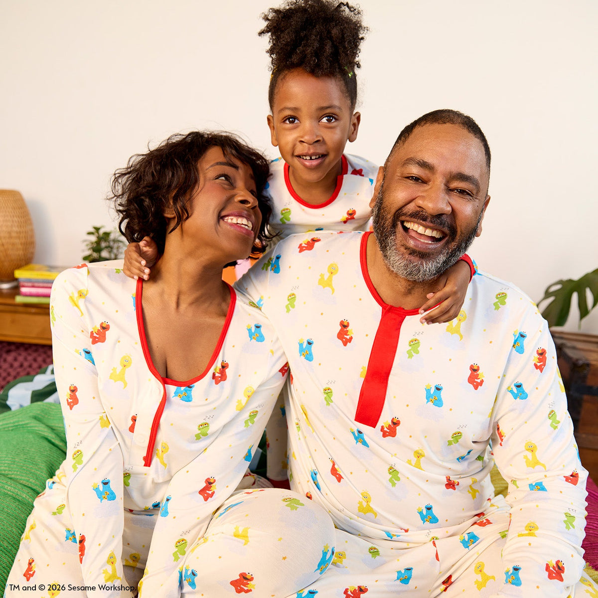 Women's Magnetic Jogger PJ Set Sesame Street Sweet Dreams - Magnetic Me